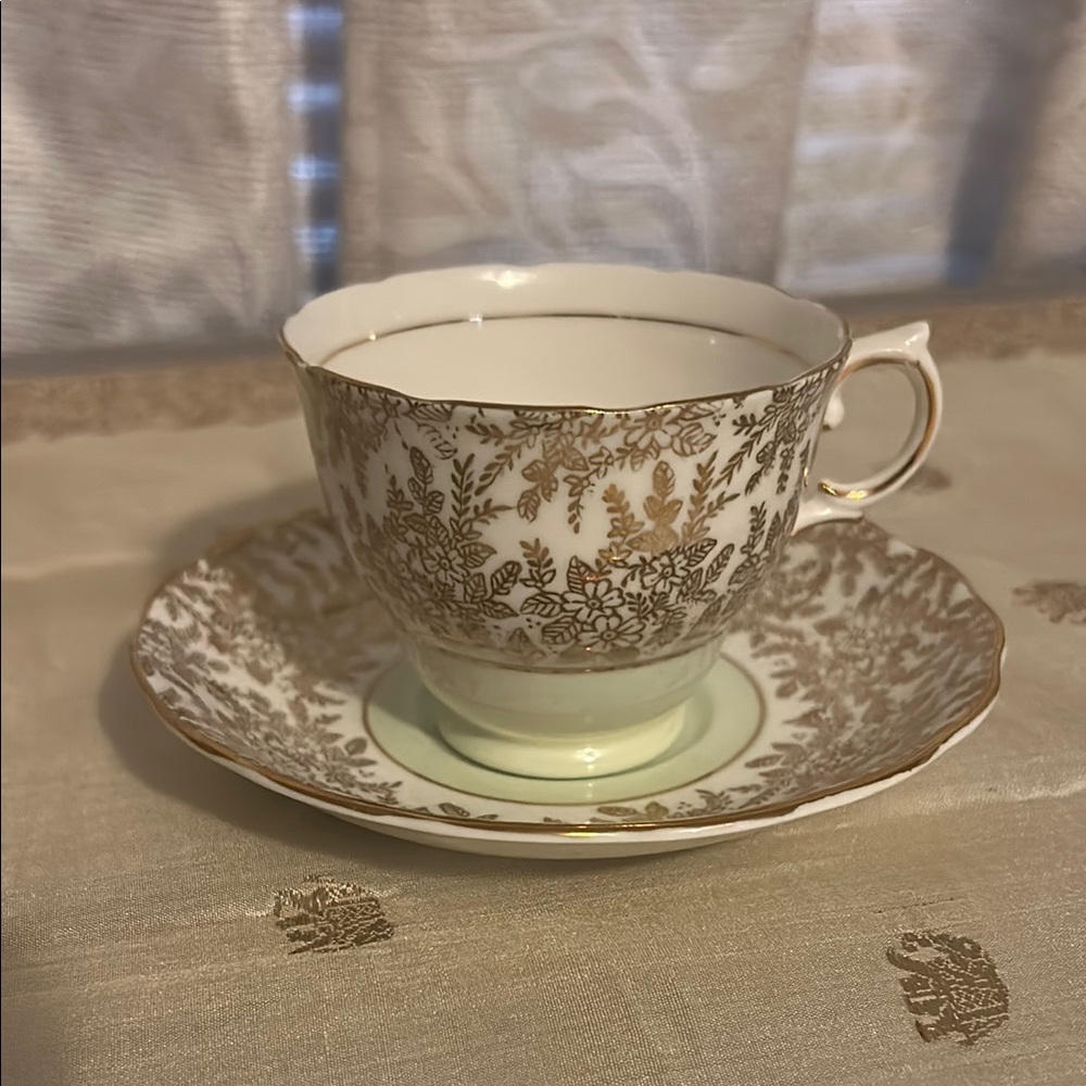 Vintage Colclough China Gold Flower and Leaf Pattern Teacup & Saucer.